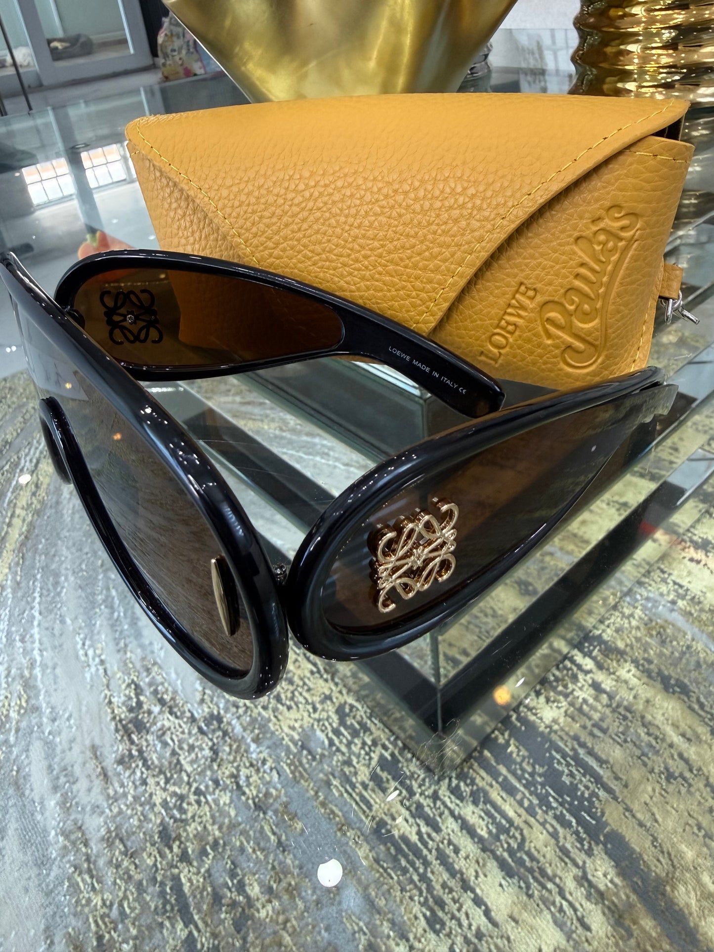 Lwee Black Sunglasses (Incluye Kit)