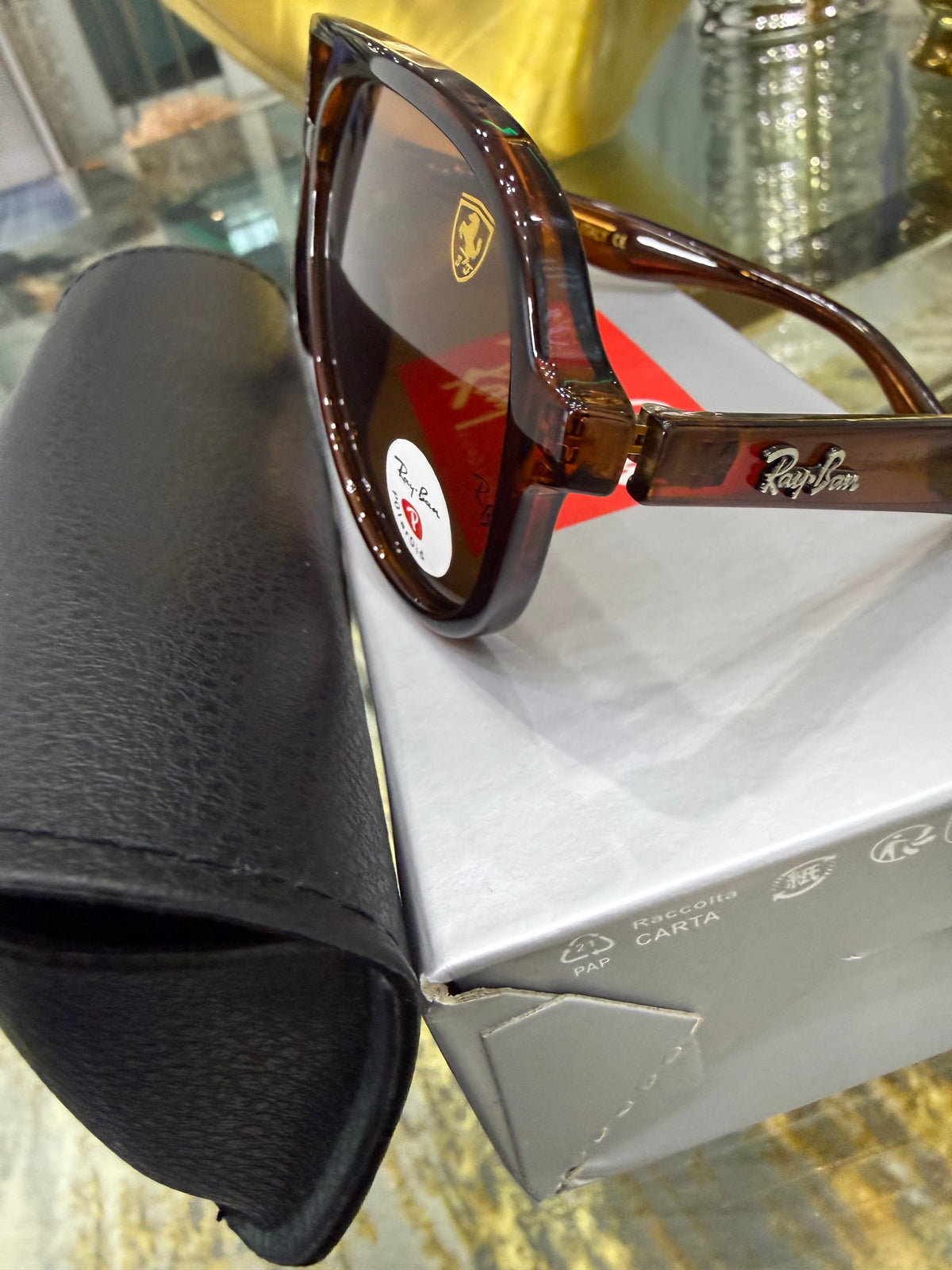 RB Ferrari Brown Sunglasses (kit completo)