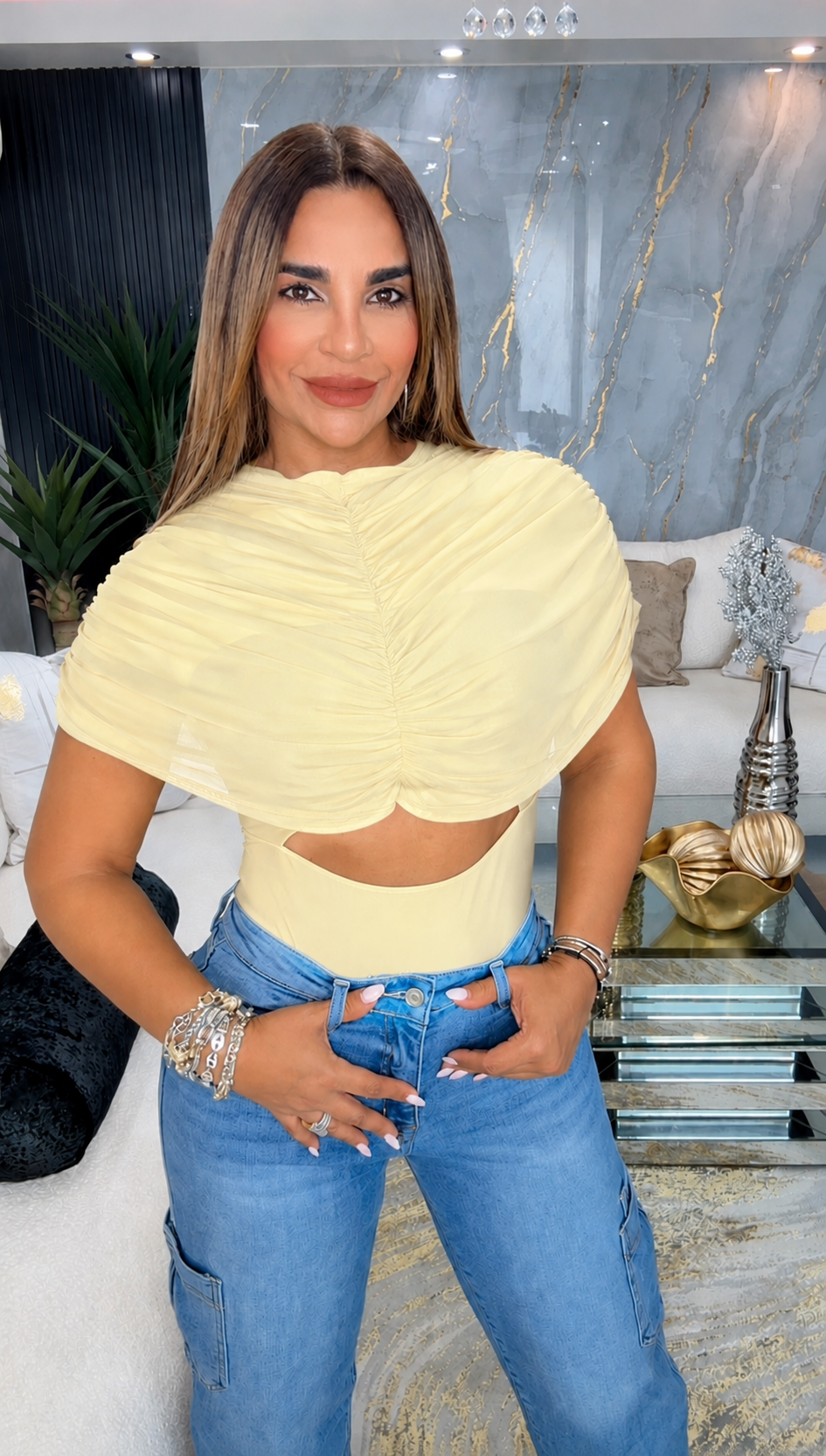 Chianti Yellow Bodysuit (stretch) llegan el sábado