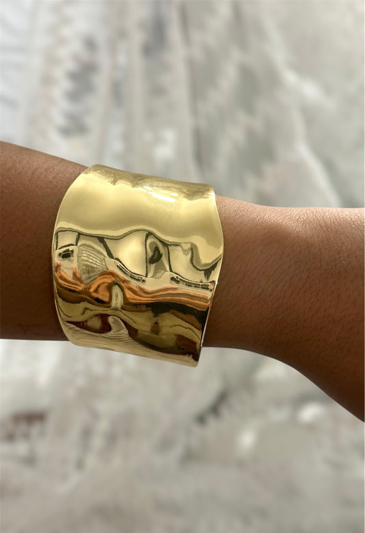 Cleo Gold Bracelet (Fantasia Fina)