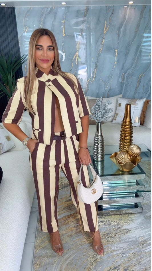 Copenhague Brown Stripes Set (utilicé S/M) incluye cinturón