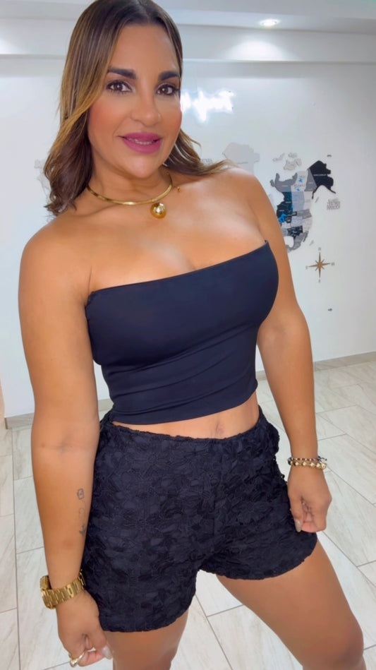 Basic Strapless Black Top (stretch)
