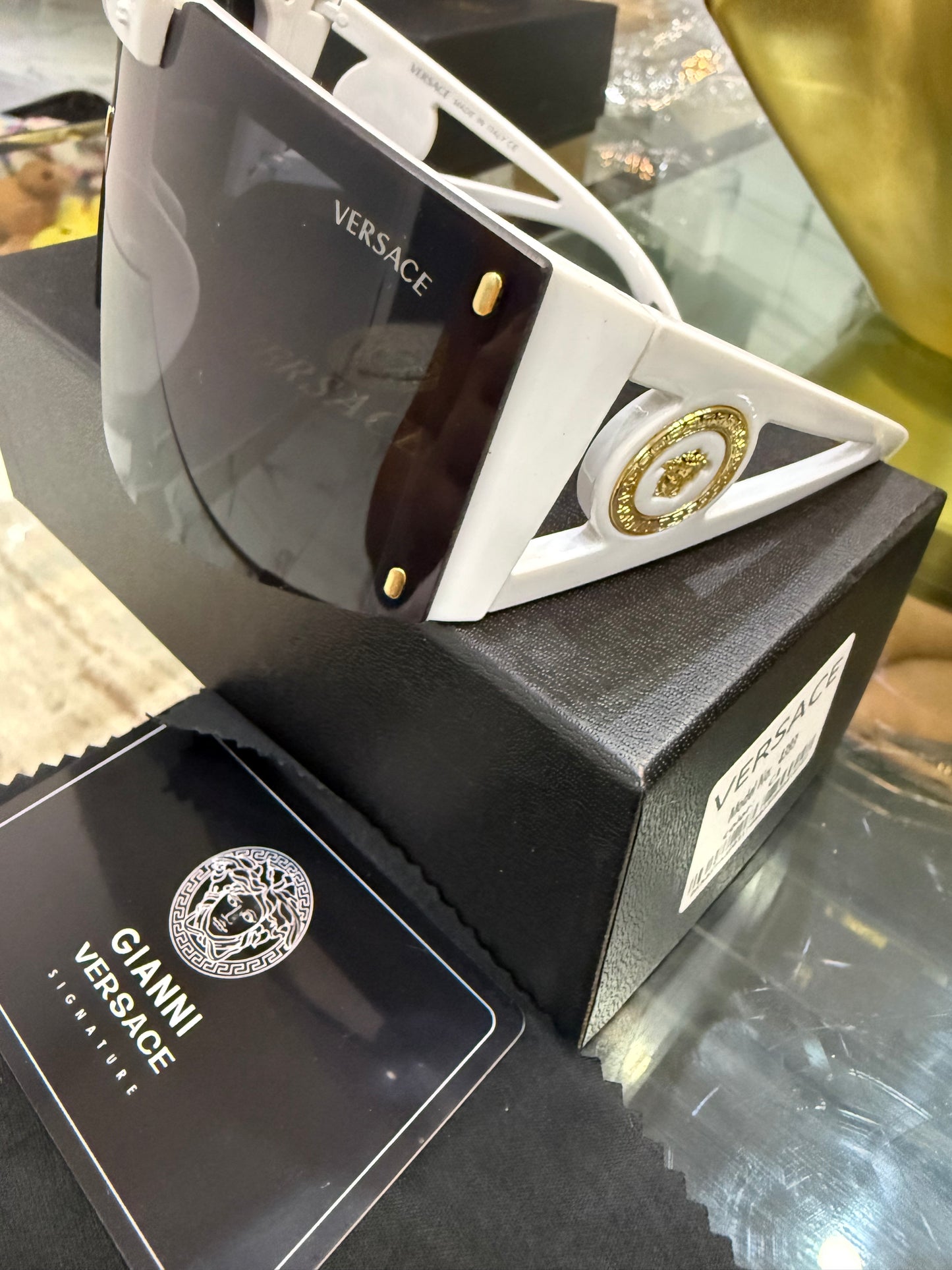 Versa White Sport Sunglasses (Kit completo)