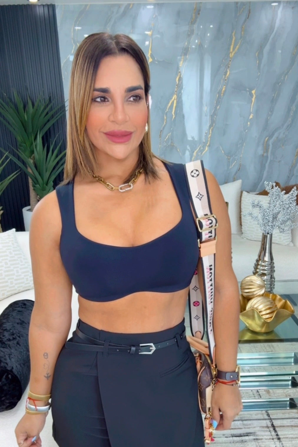 Black Basic Top (stretch)