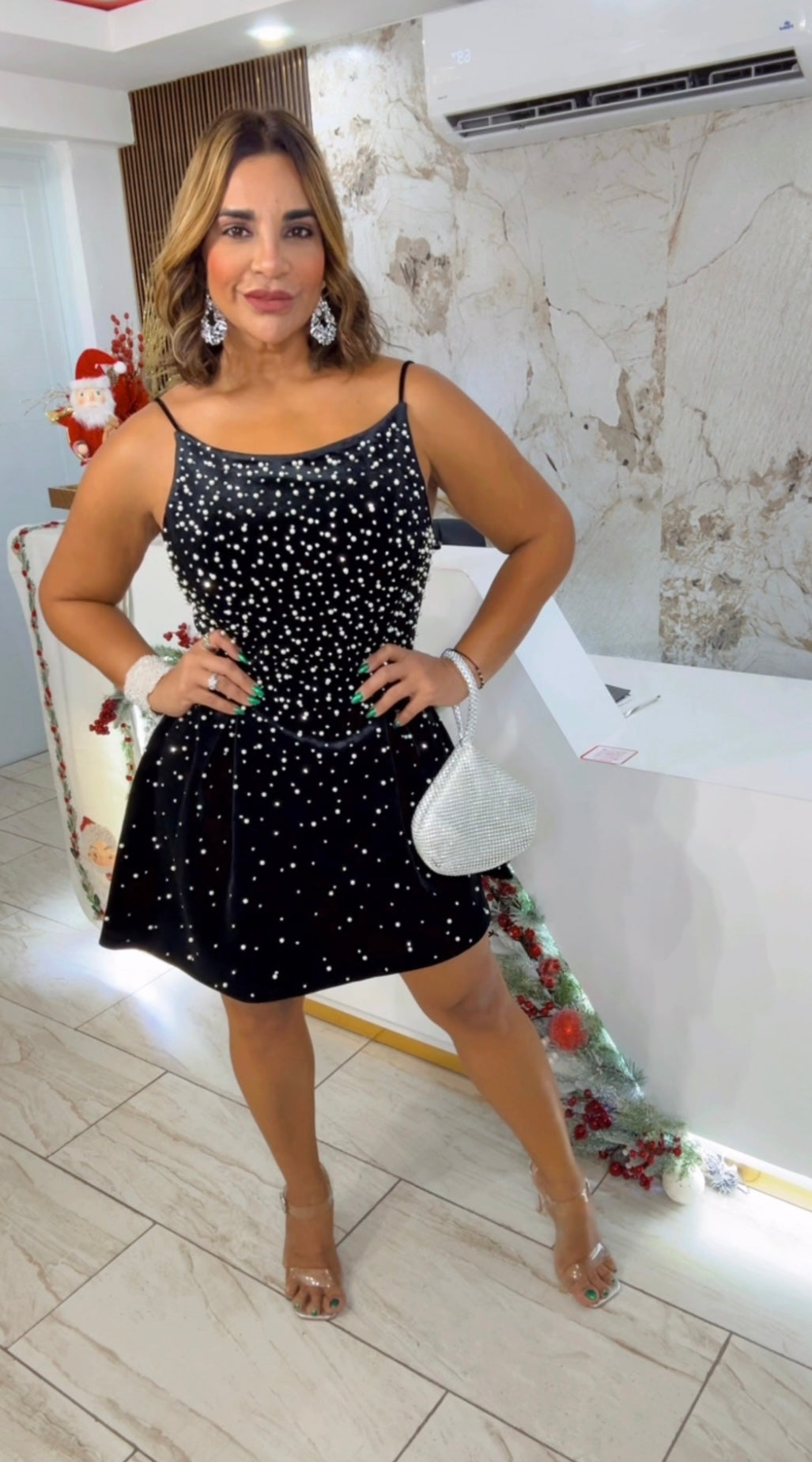 Velvet Pearl Black Dress (spandex) utilicé talla Médium