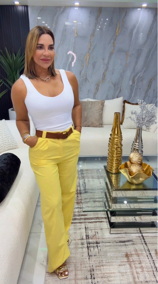 Indigo Yellow Pant (spandex) incluye el cinturón (utilicé talla M)