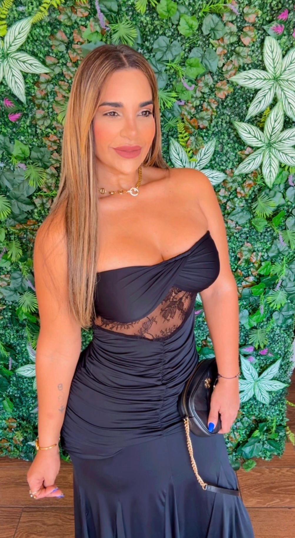 Bukele Black Dress (stretch)