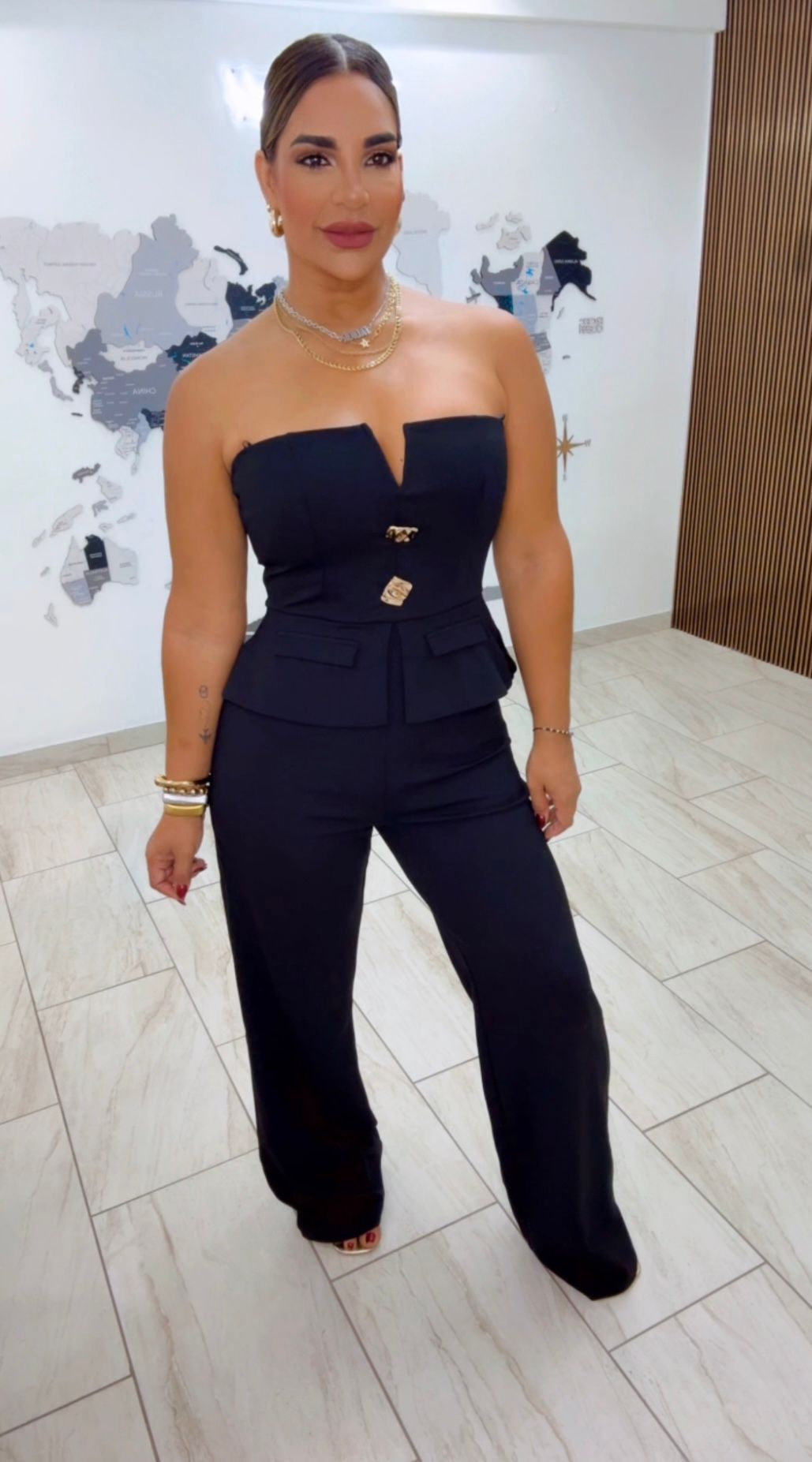 Venezuela Black Vest Jumpsuit (stretch) utilicé talla Médium