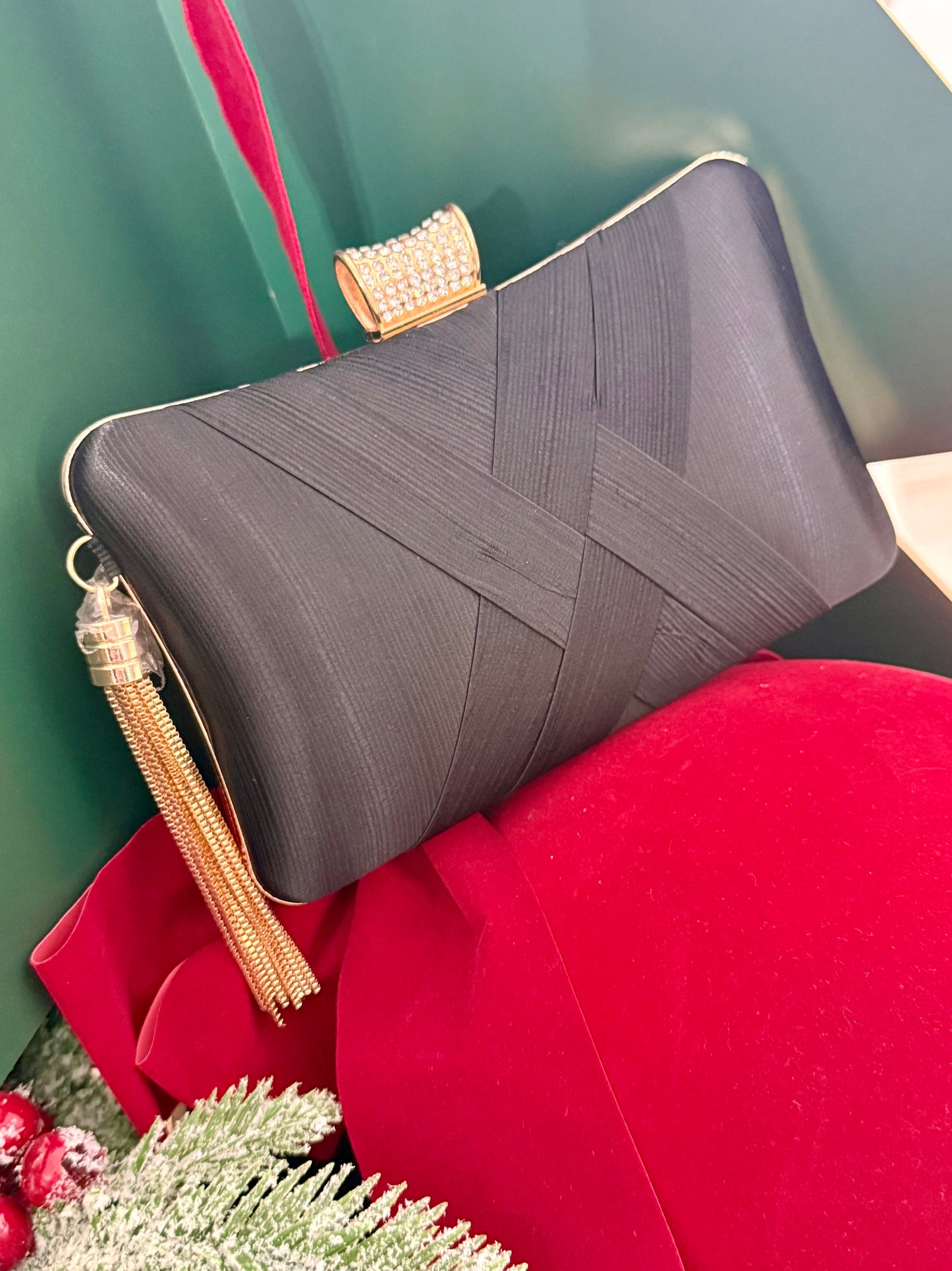 Black and Gold Elegant Handbag