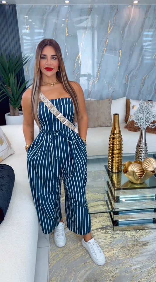 Velassaru Navy Blue Jumpsuit (utilicé Small) spandex