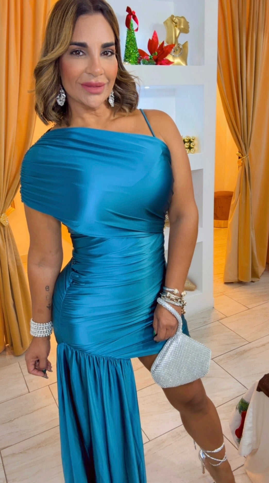 Thailand Blue Dress (spandex) utilicé talla Médium