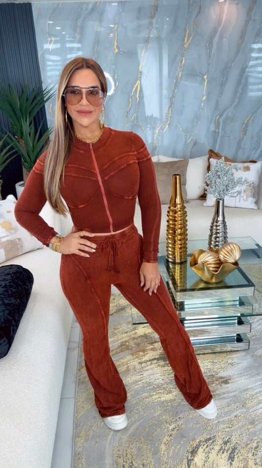 Mineral Wash Rust Set (spandex)