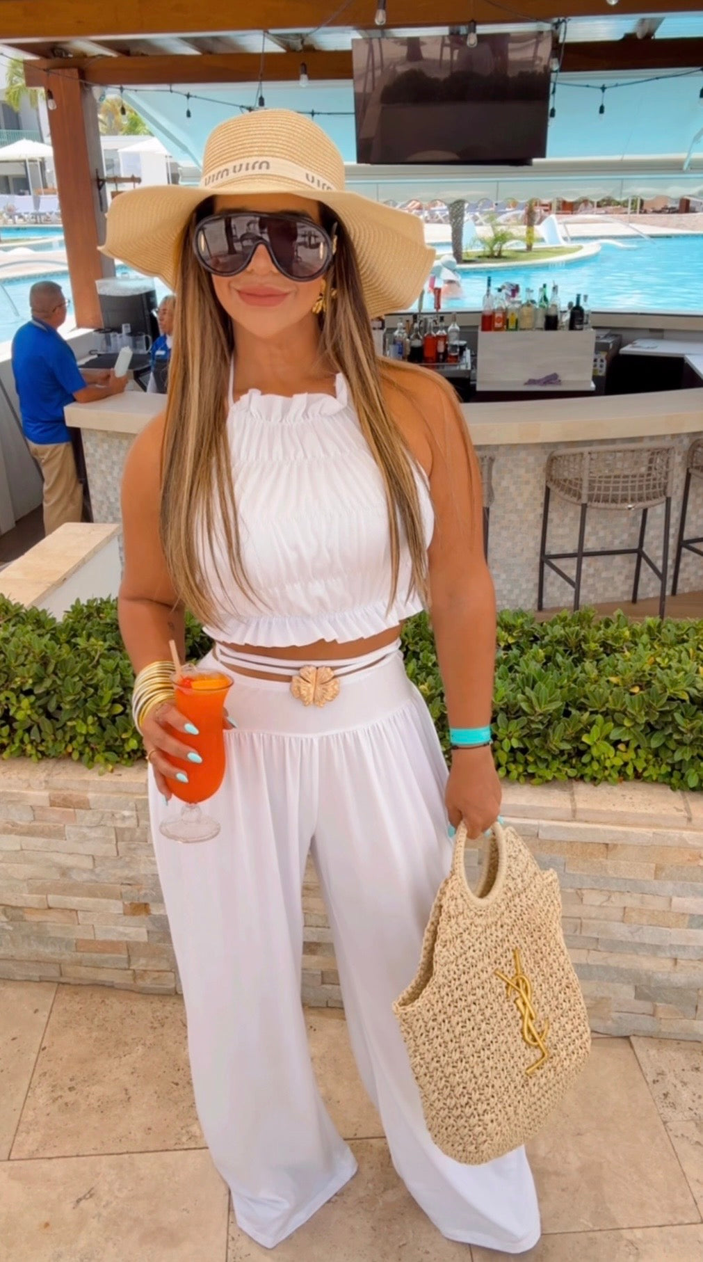 Restock Oranjestad White Set (spandex) Llegan el próximo Martes