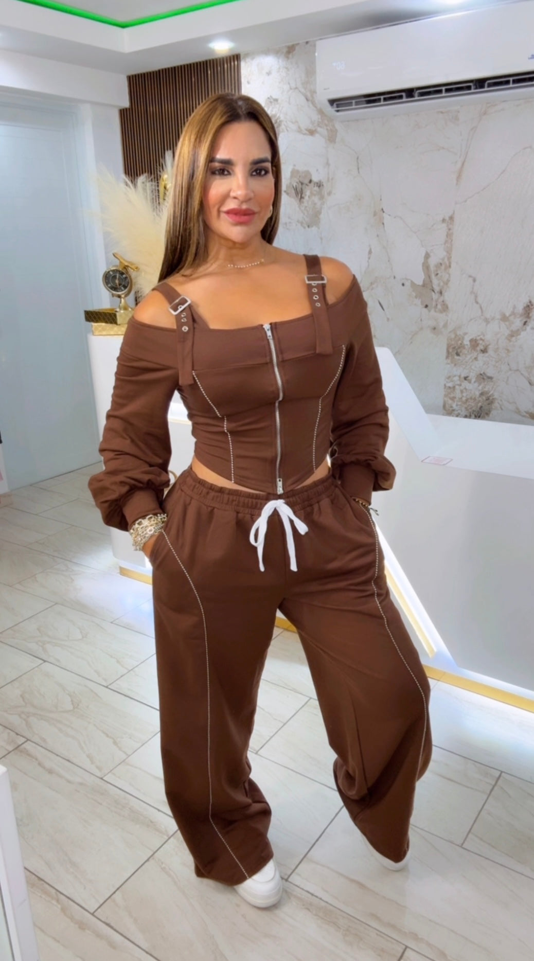 Cuenca Brown Set (spandex) utilicé talla M y el S también me sirve