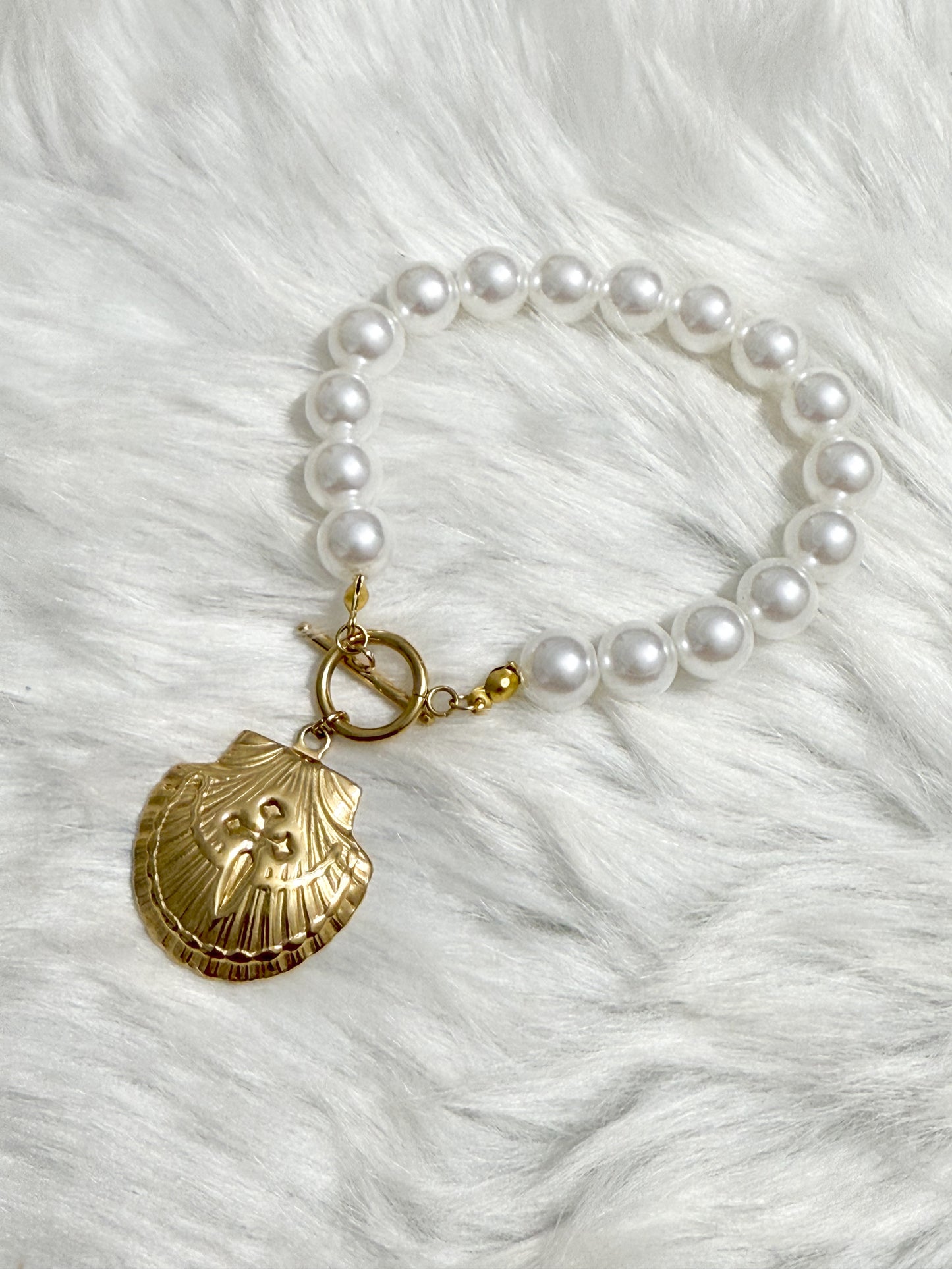 Shell pearls Bracelet