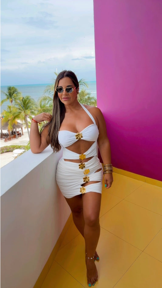 Cancún White & Golden Flower Swimsuit Set (stretch ) incluye la falda