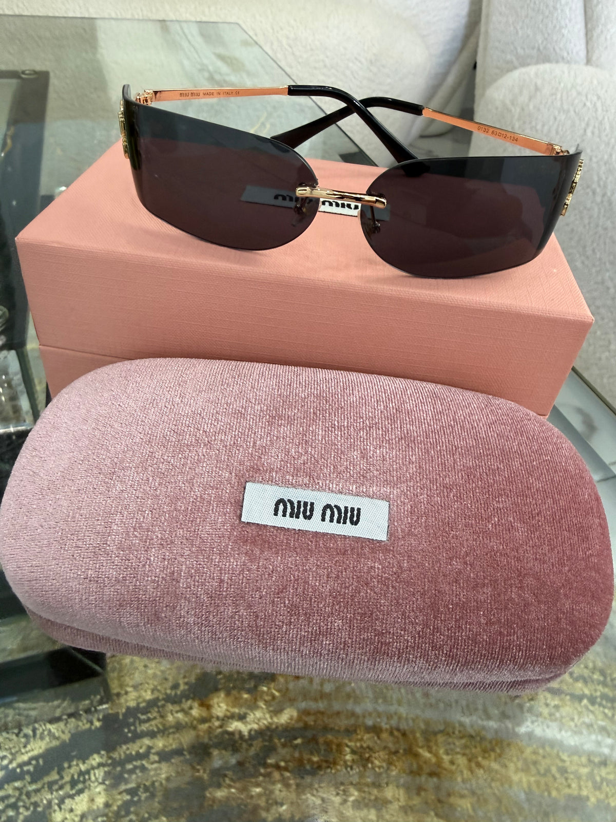 Miu Black Sunglasses (kit completo) tamaño pequeño