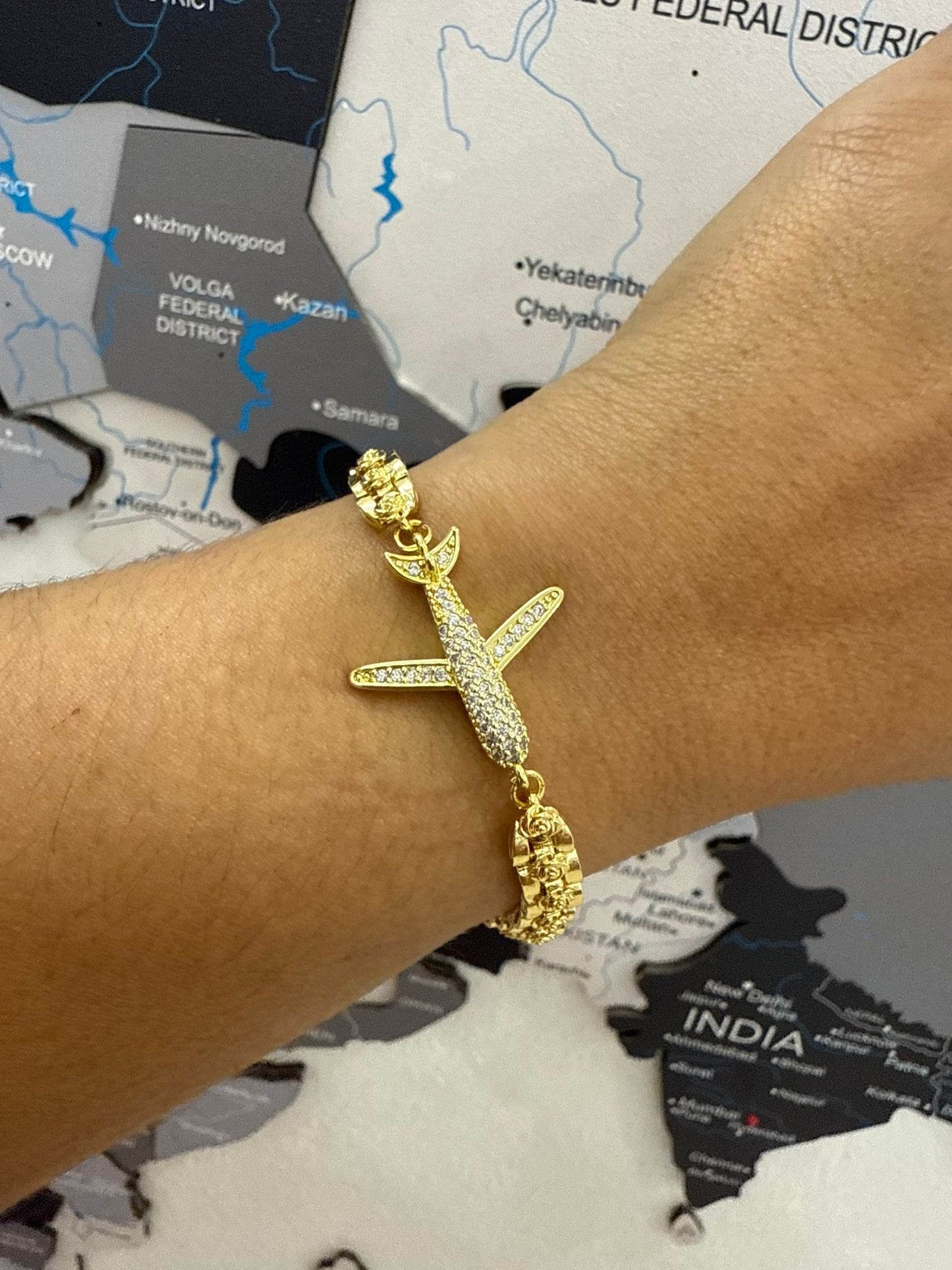 Trendy Travel Bracelet (Gold Plated)