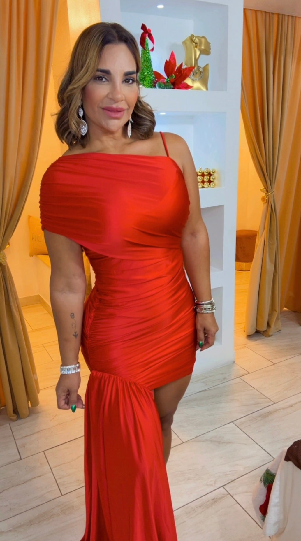 Thailand Red Dress (spandex) utilicé talla M)