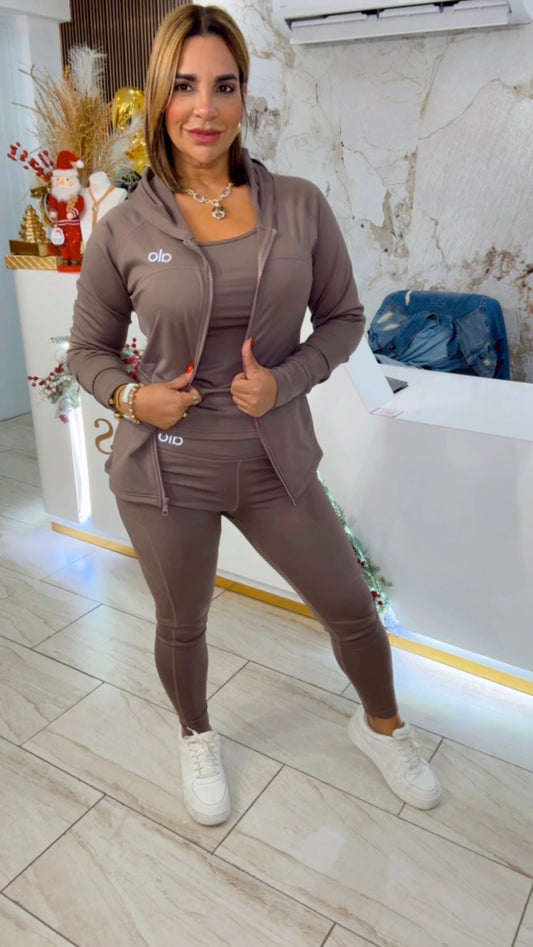 Alo Sport 3 pieces Set (thermal) stretch (utilicé talla M)