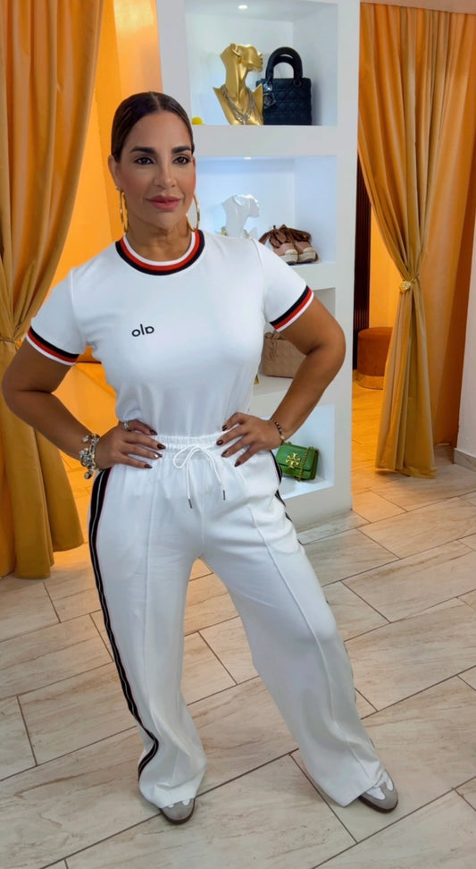 Alo White Formal Set (stretch)