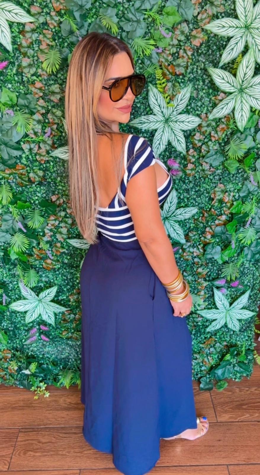 San Salvador Navy Blue Dress (spandex) utilicé M/L