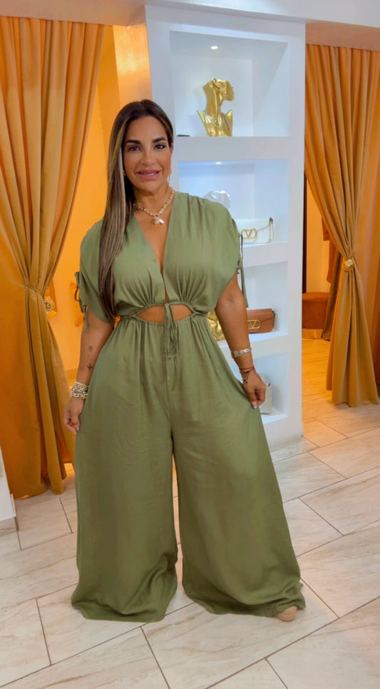 Nepal Olive Jumpsuit (utilicé talla Small)