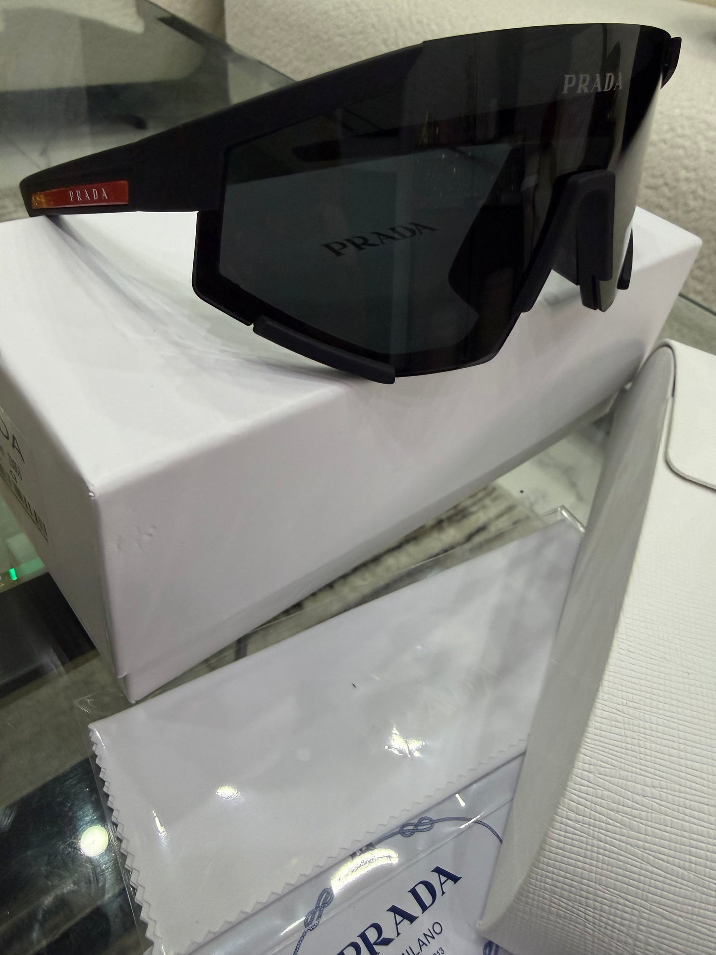 PDA Black Sunglasses (Kit completo) Unisex