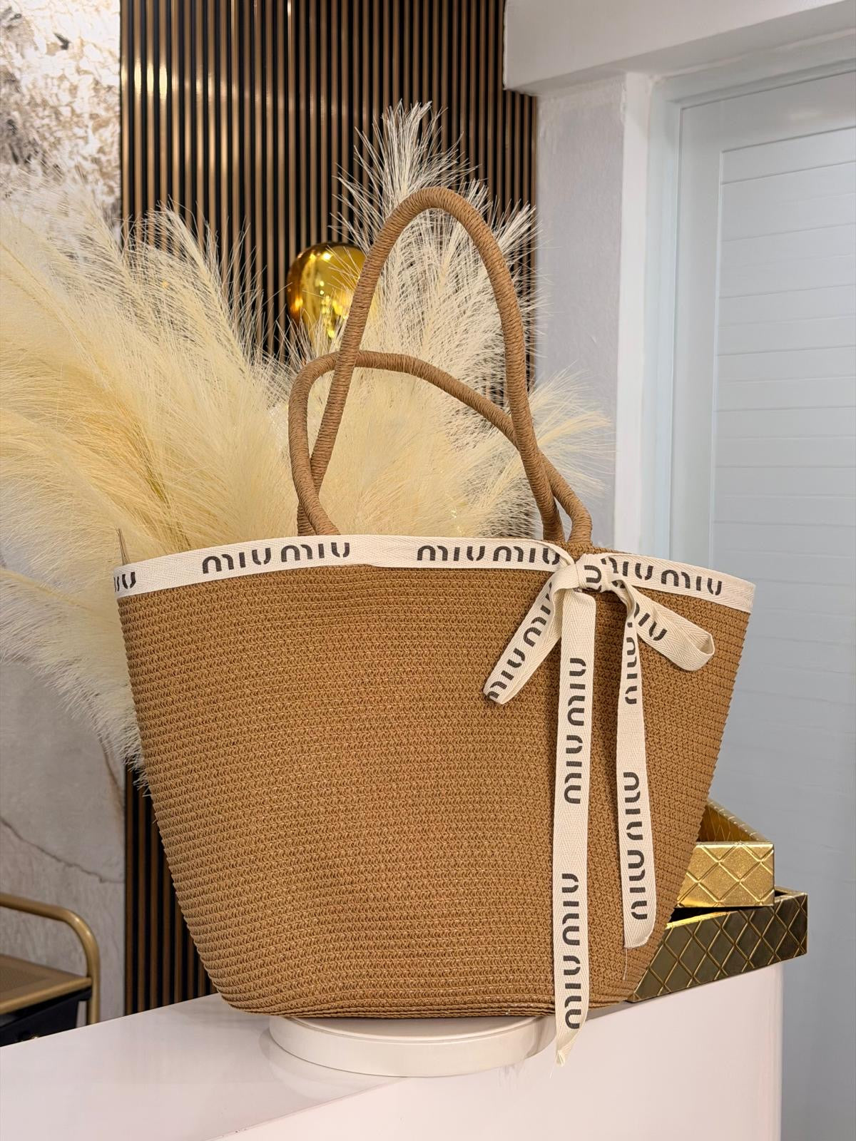 Miu Boho Handbag (tamaño grande)