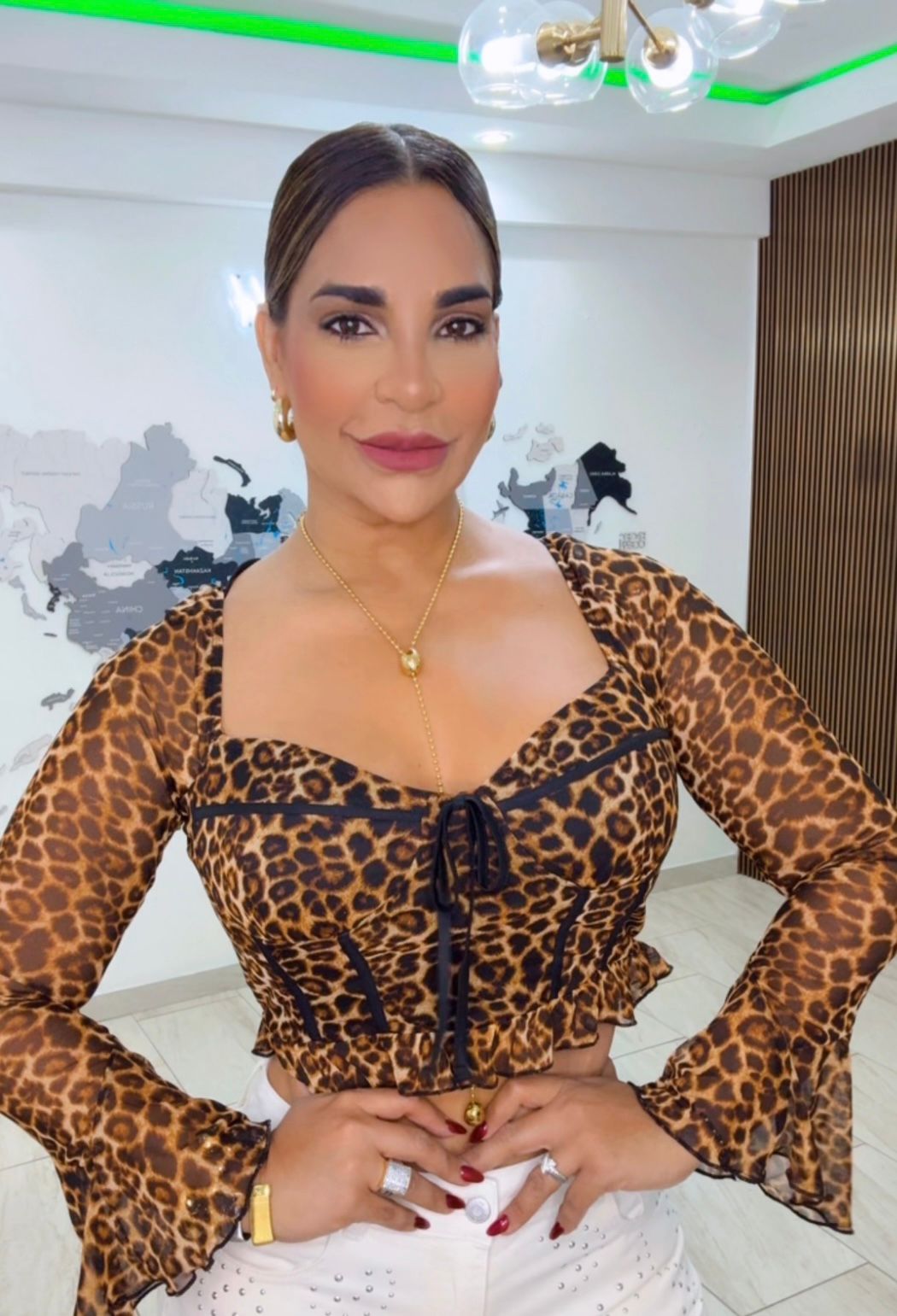 Namibia Animal Print Blouse stretch)