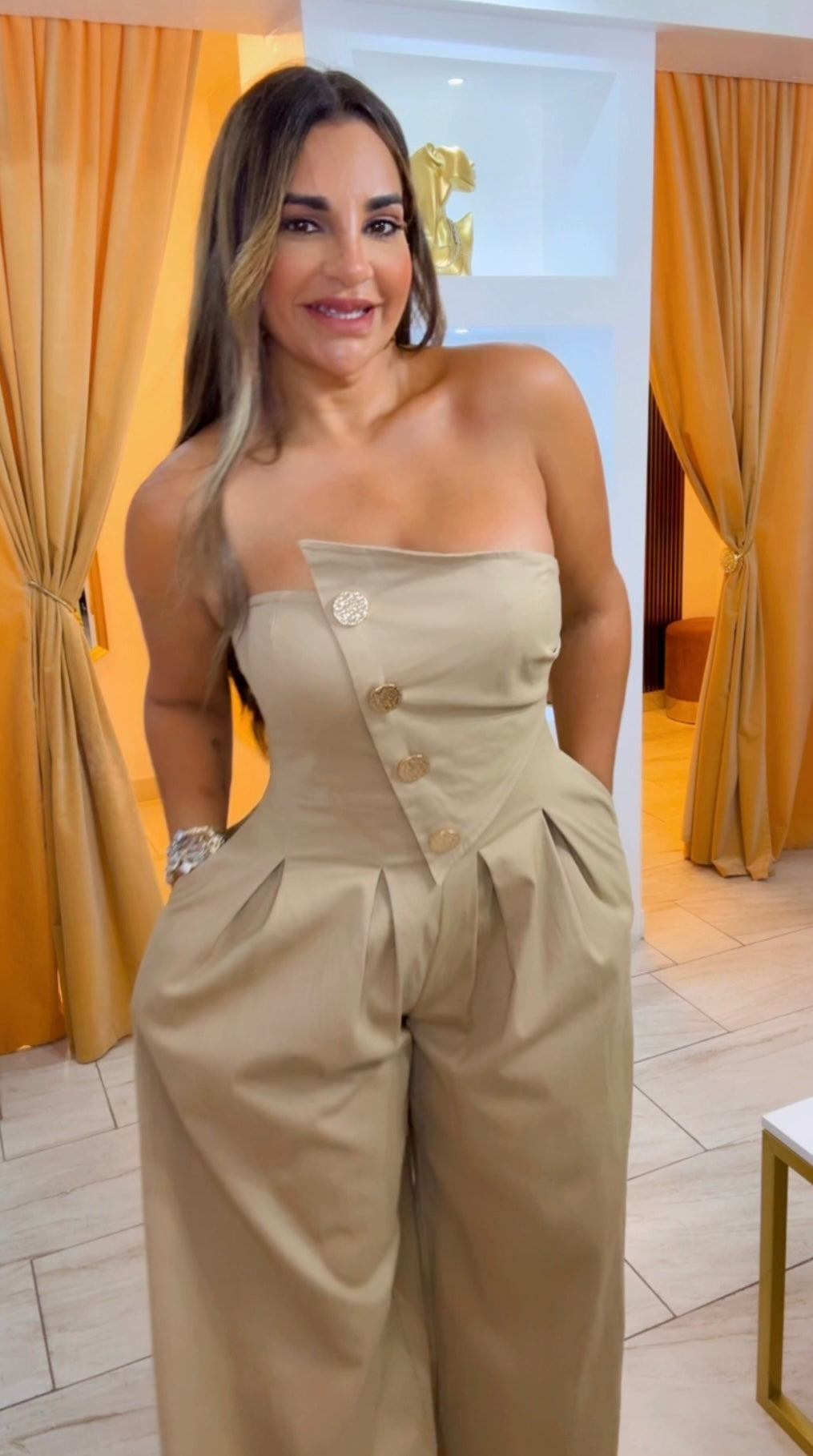 Pisa Beige Jumpsuit (utilicé talla Médium )