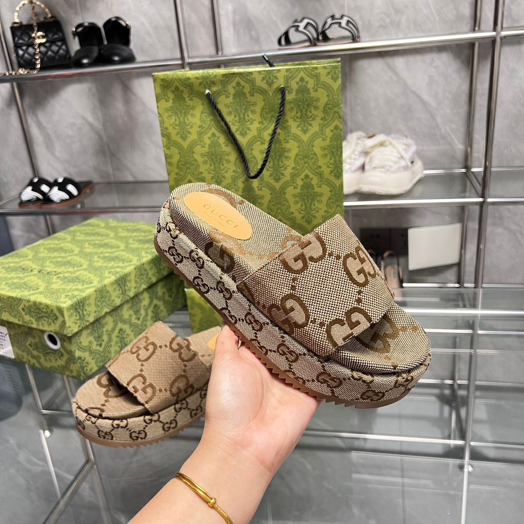 GG Platform Sandals(llegan entre el 23 al 30 de Junio)