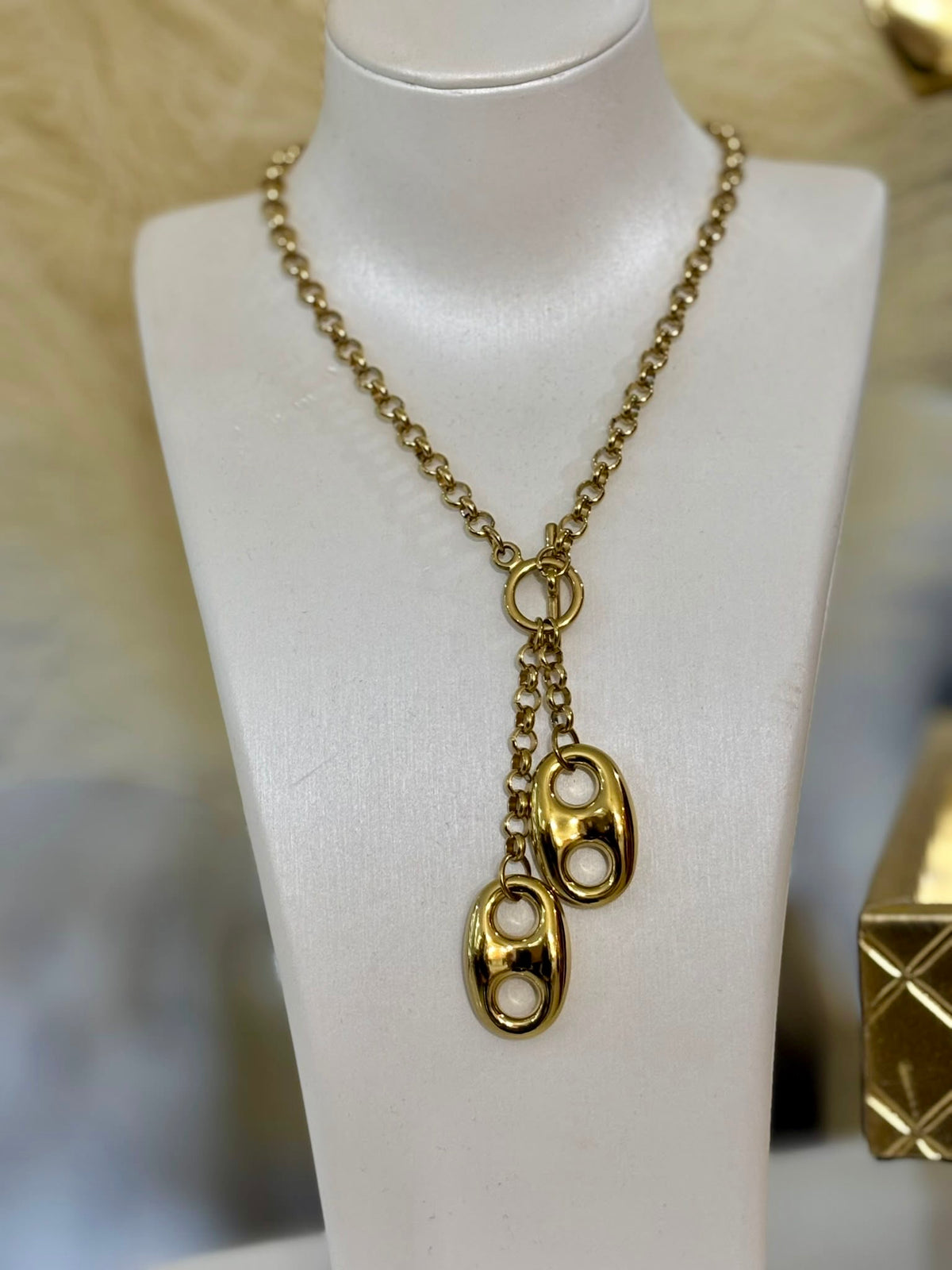 Guci Gold Necklace (oro acero inoxidable)