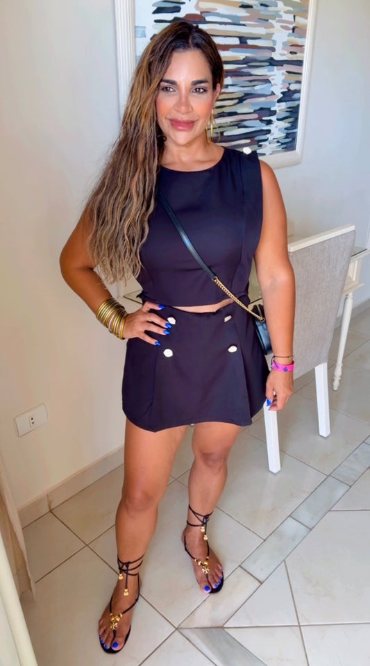 Santiago de los Caballeros Black Skort Set (falda pantalón)