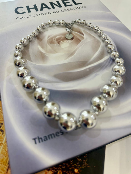 Silver Balls Necklace (material acero inoxidable)