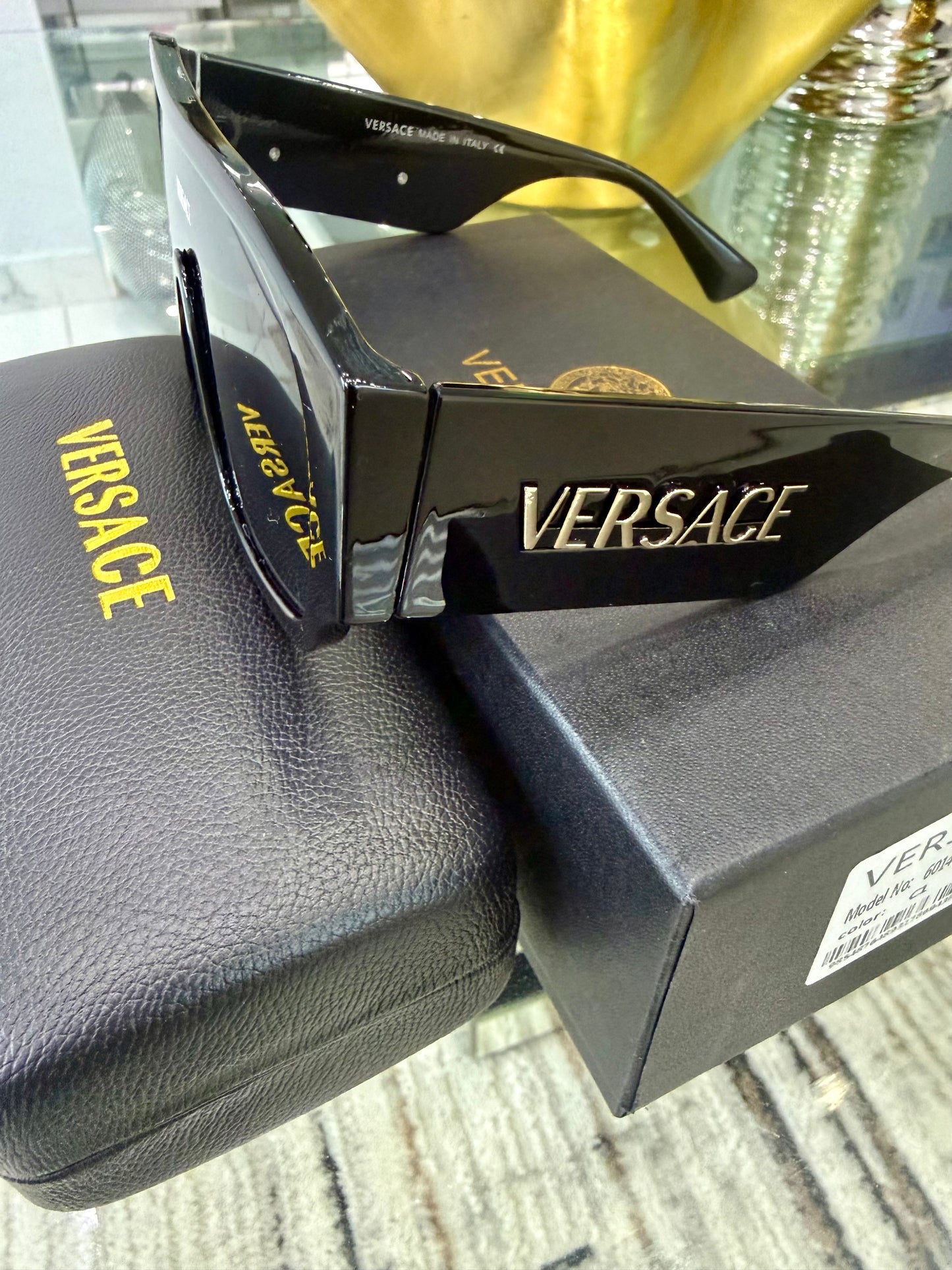 Versa Black Sunglasses (Kit completo)