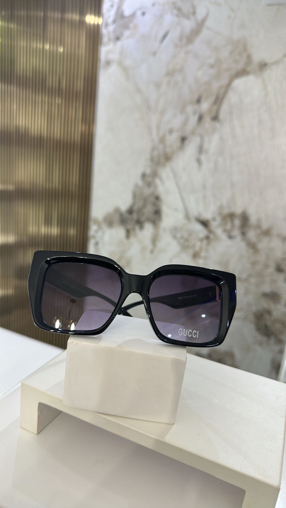 GG square sunglasses (incluye case y pañito para limpiar)