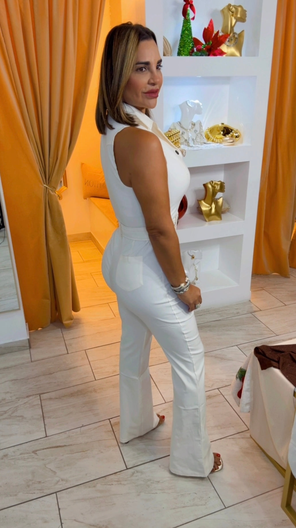 Soft White Jumpsuit (spandex) utilicé talla M