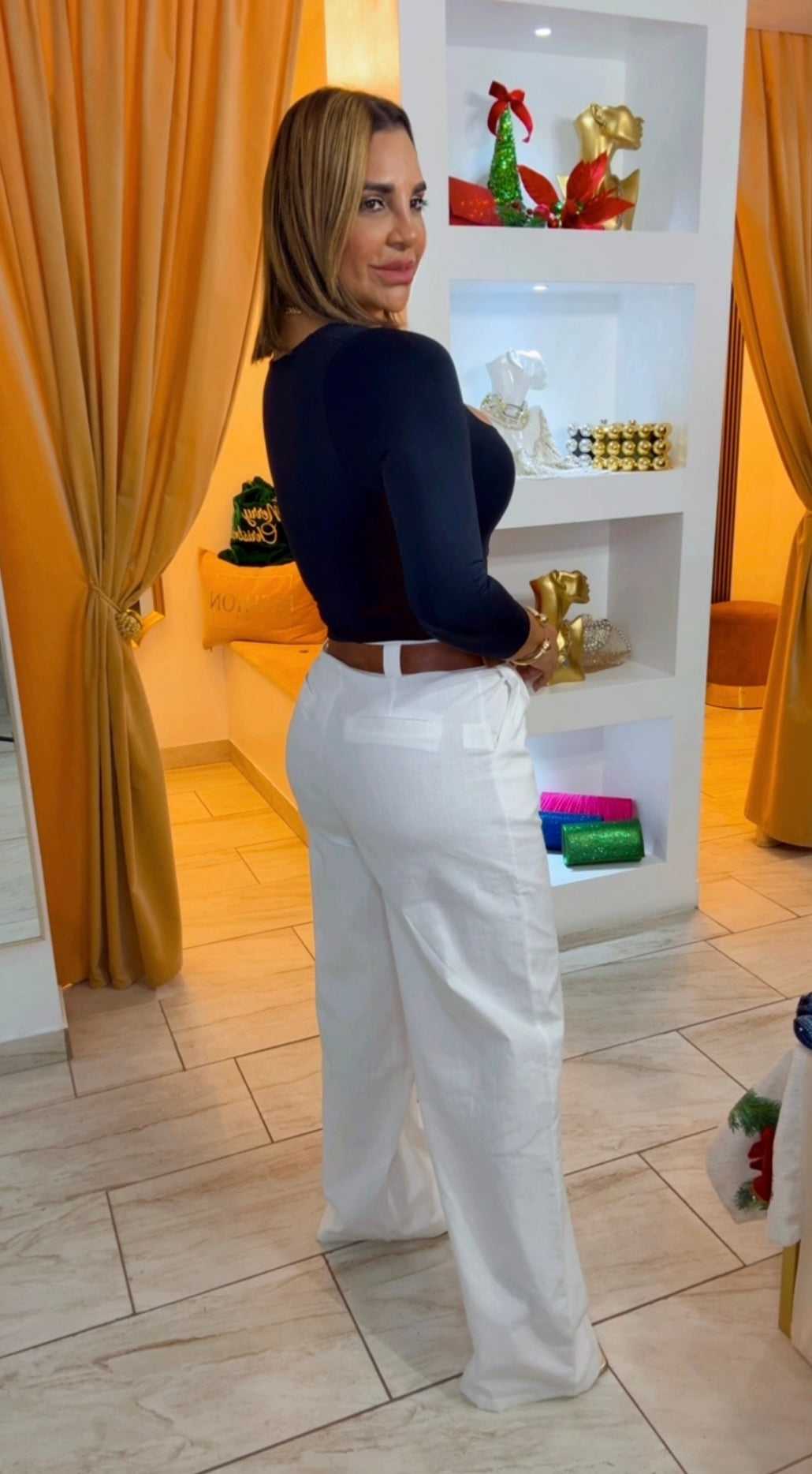 Indigo White Pant (stretch ) incluye el cinturón (puedes bajar una talla)