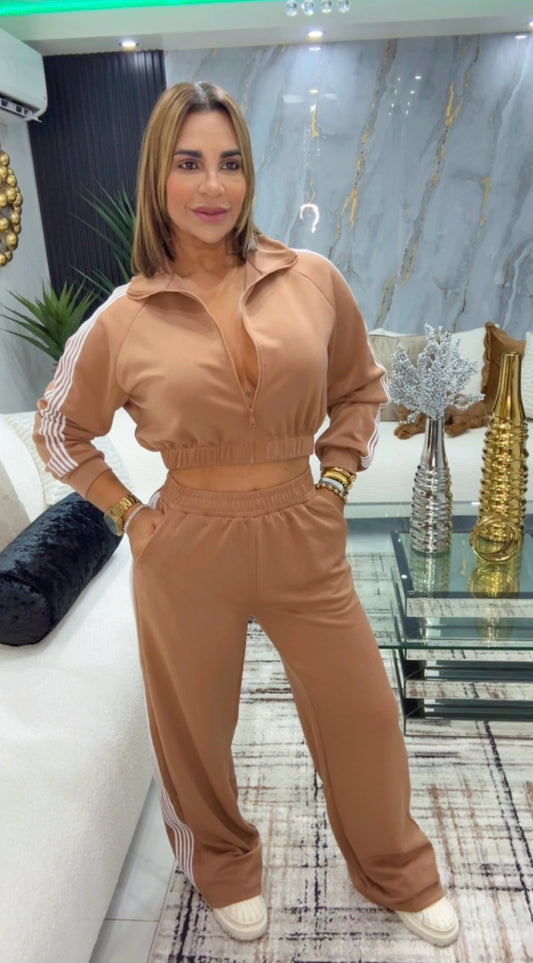 Connecticut Mocha Travel Set (spandex) utilicé talla M