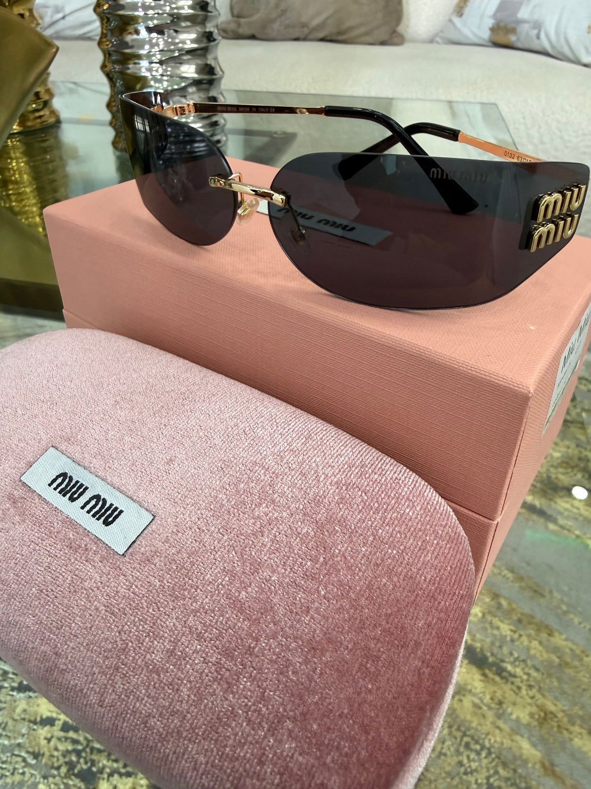 Miu Black Sunglasses (kit completo) tamaño pequeño