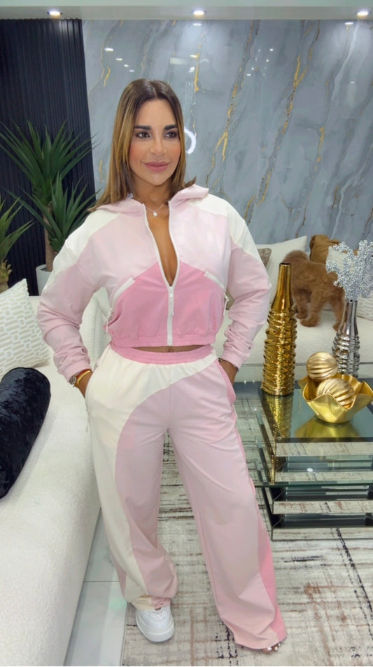 Puerto Princesa Pink & Beige Travel Set (spandex) corre grande