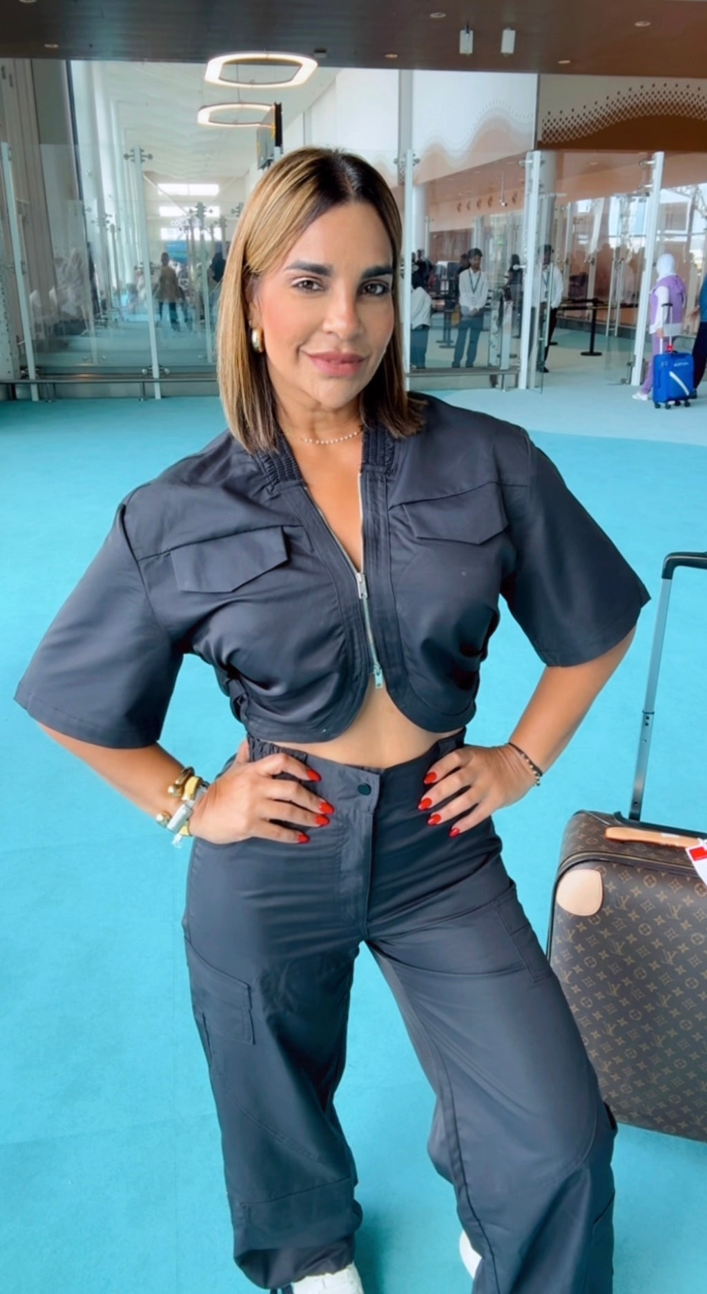 Velana AirPort Travel Black Formal Set (spandex) utilicé talla M