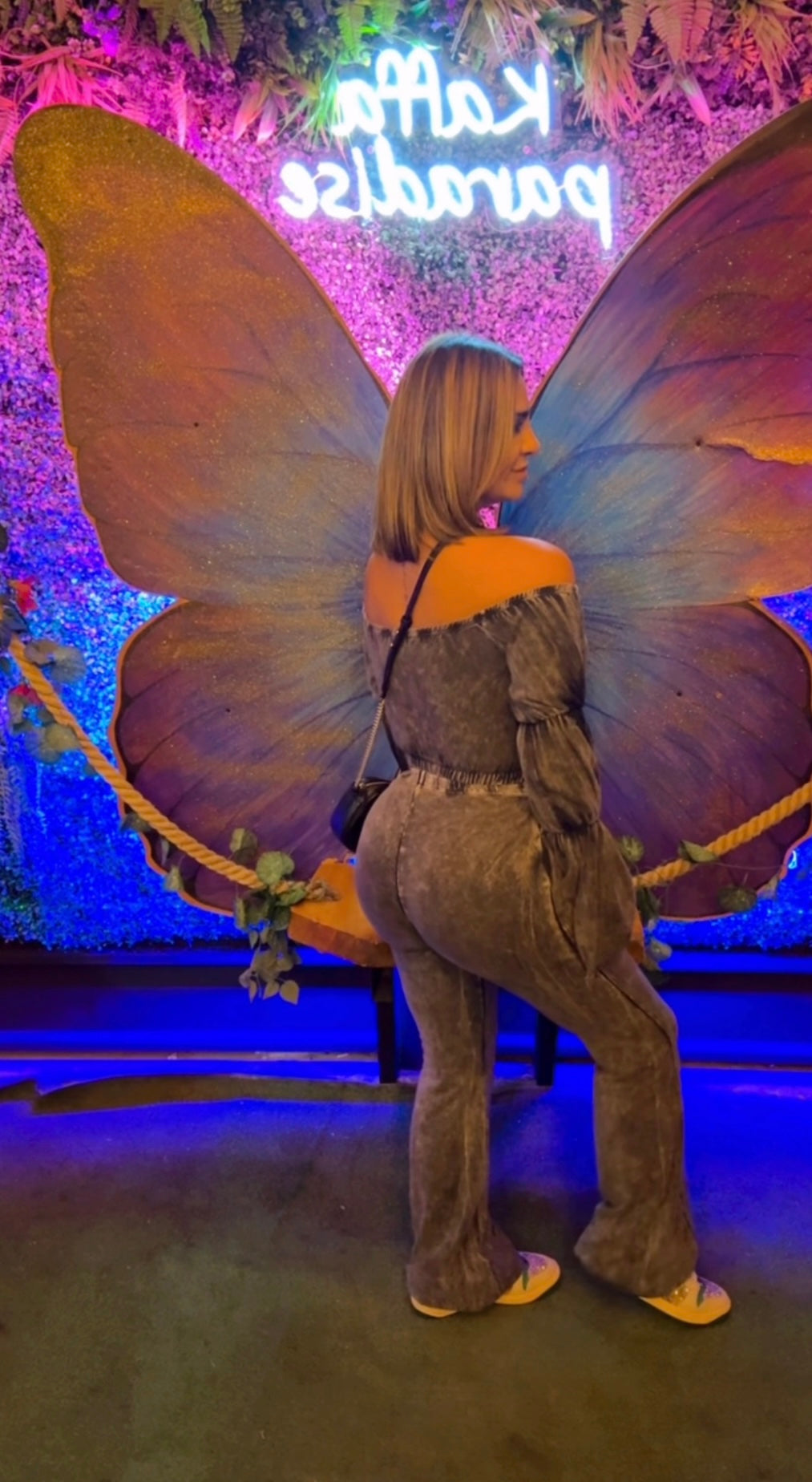 Burj Khalifa Mineral Wash Black Set (spandex)