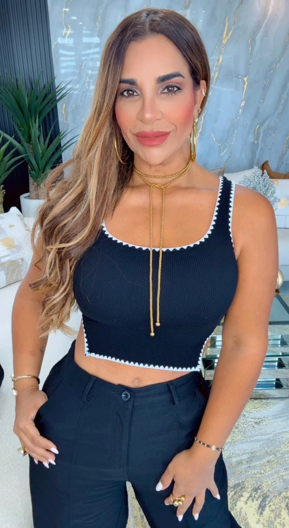 Dynamic Black Top (stretch)