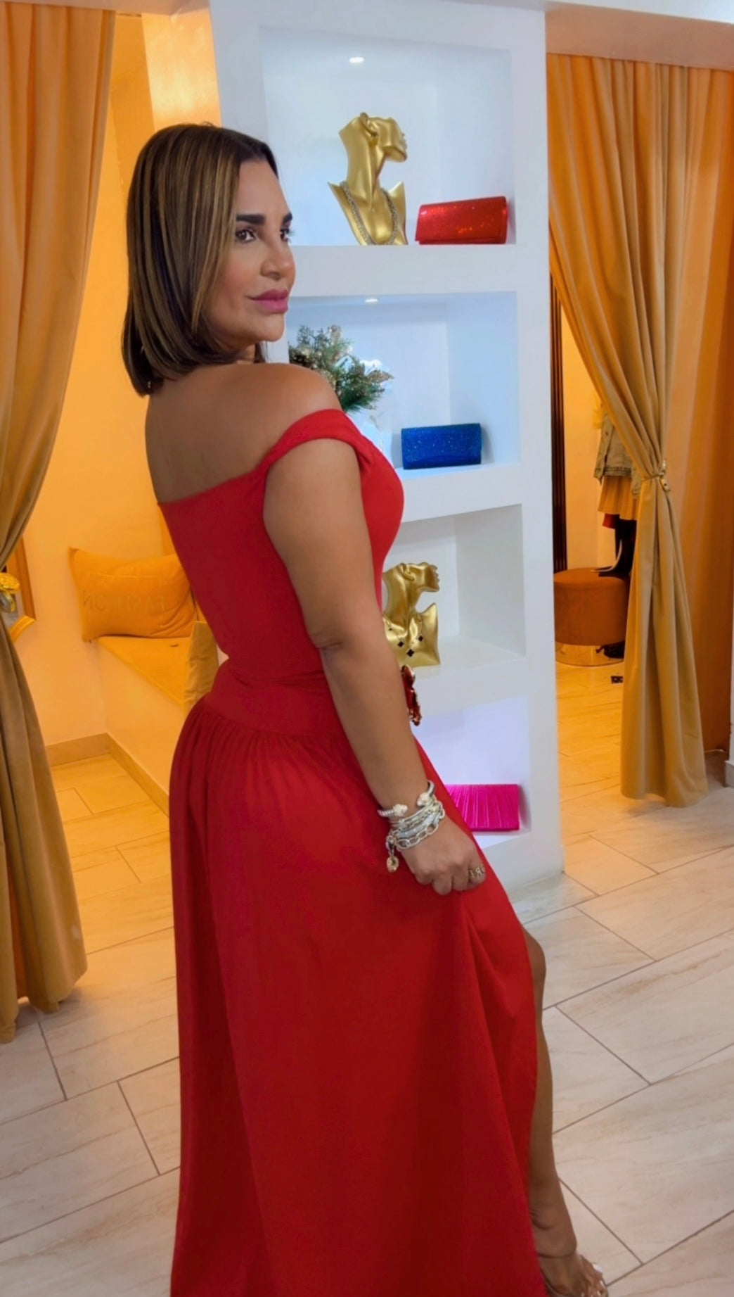 Honolulu Red Skirt Set (Trae pantie integrado) stretch