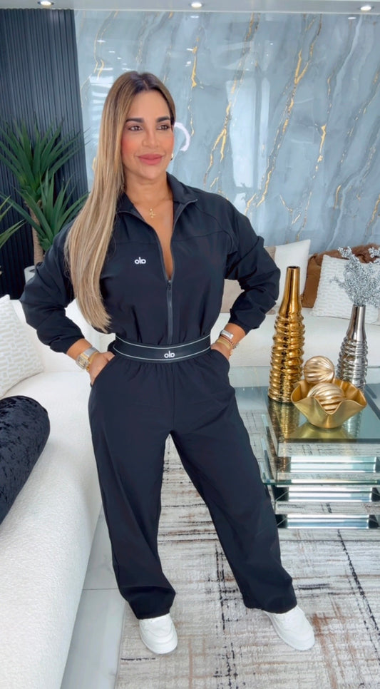 Alo Black Jacket Set (spandex)