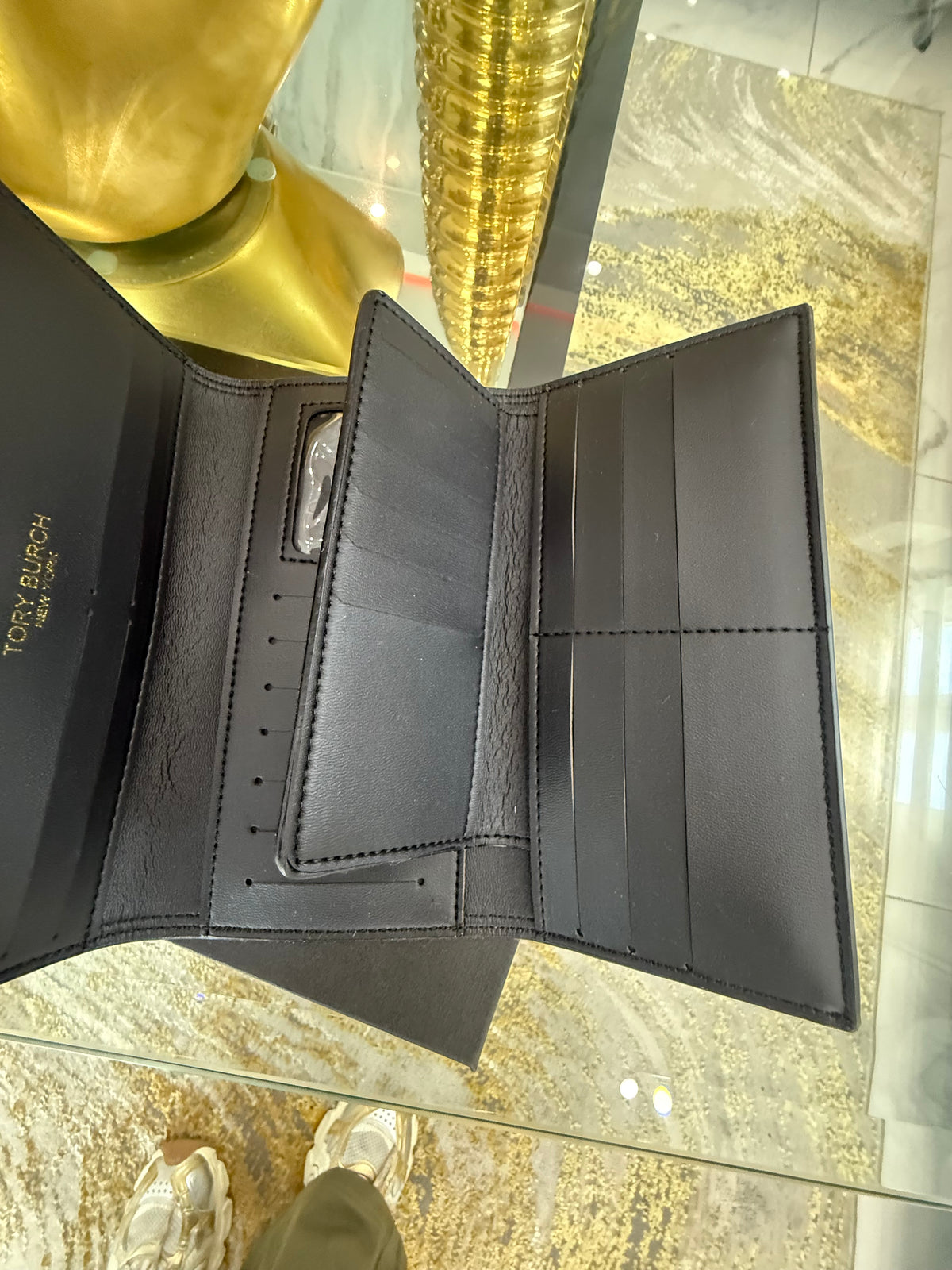 Tory Navy Blue Wallet (incluye caja)
