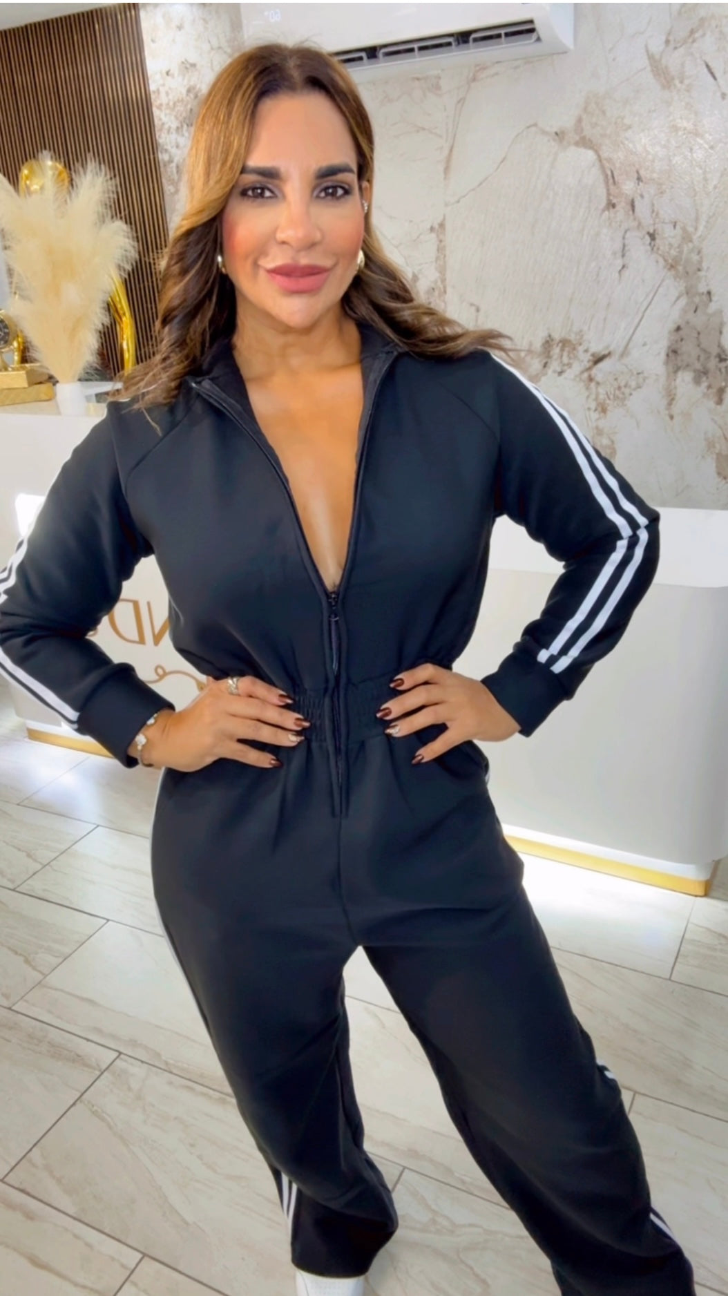 Travel Black & WhiteJumpsuit (utilicé talla M) spandex