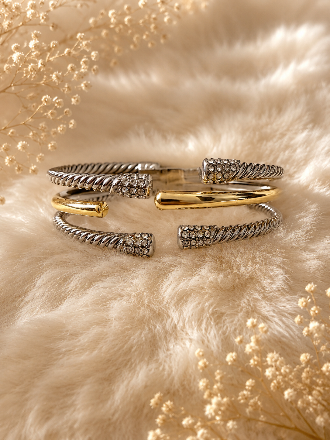 Casandra 2 Tones Bangle